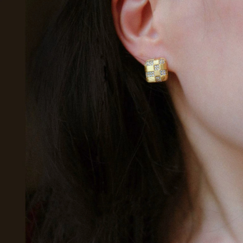 Women's Italian Elegant Luxurious Style Earrings